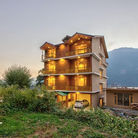 Golden Peak Manali Hotel Exterior photo